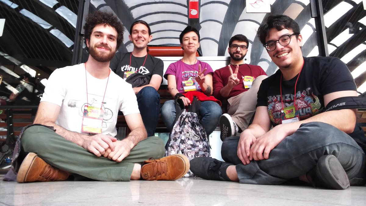 Full Dandara Team with Giulia, that did the amazing cutscene art!